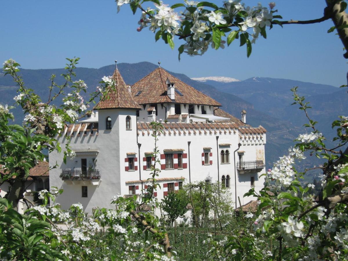 Schloss Paschbach Apartment