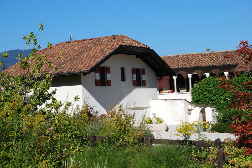 Apartment Schloss Paschbach Appiano Sulla Strada Del Vino